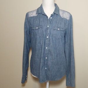 American Eagle Outfitters Women's Long Sleeve Lace Yoke Button Up Shirt